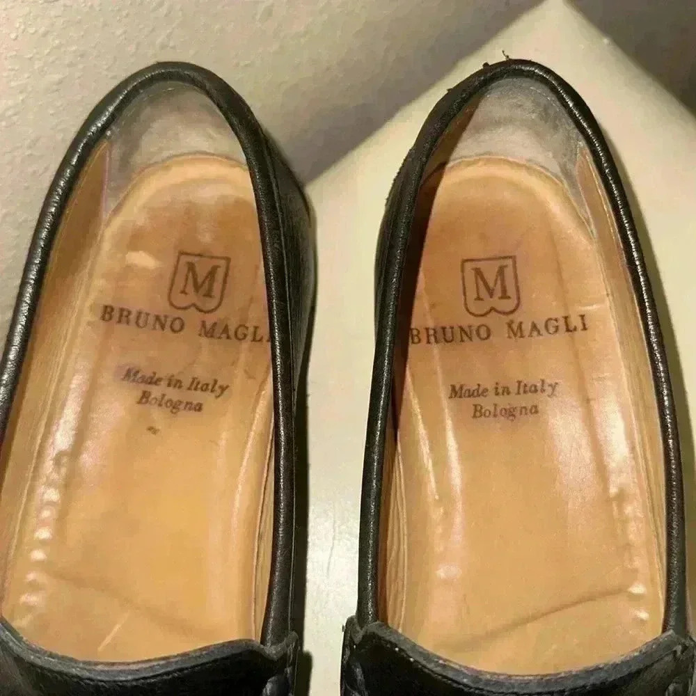 Bruno Magli loafers size 8 1/2 - Picture 3 of 6